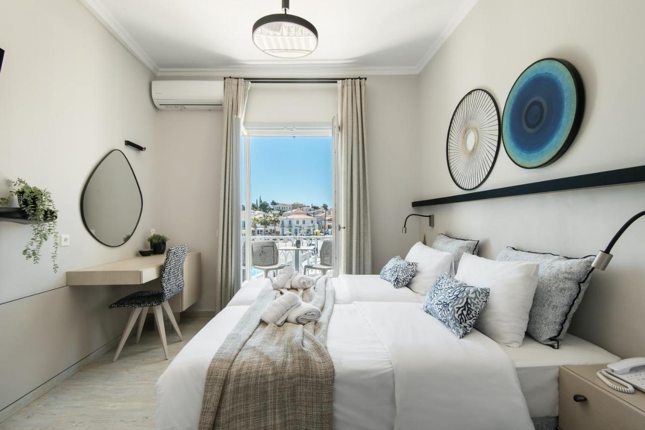 Klimis Hotel